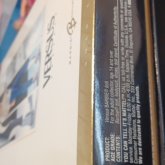 Barbie Versus Versace Gold Label Doll Mattel 2004 Designer for the Stars NRFB - Picture 10 of 10